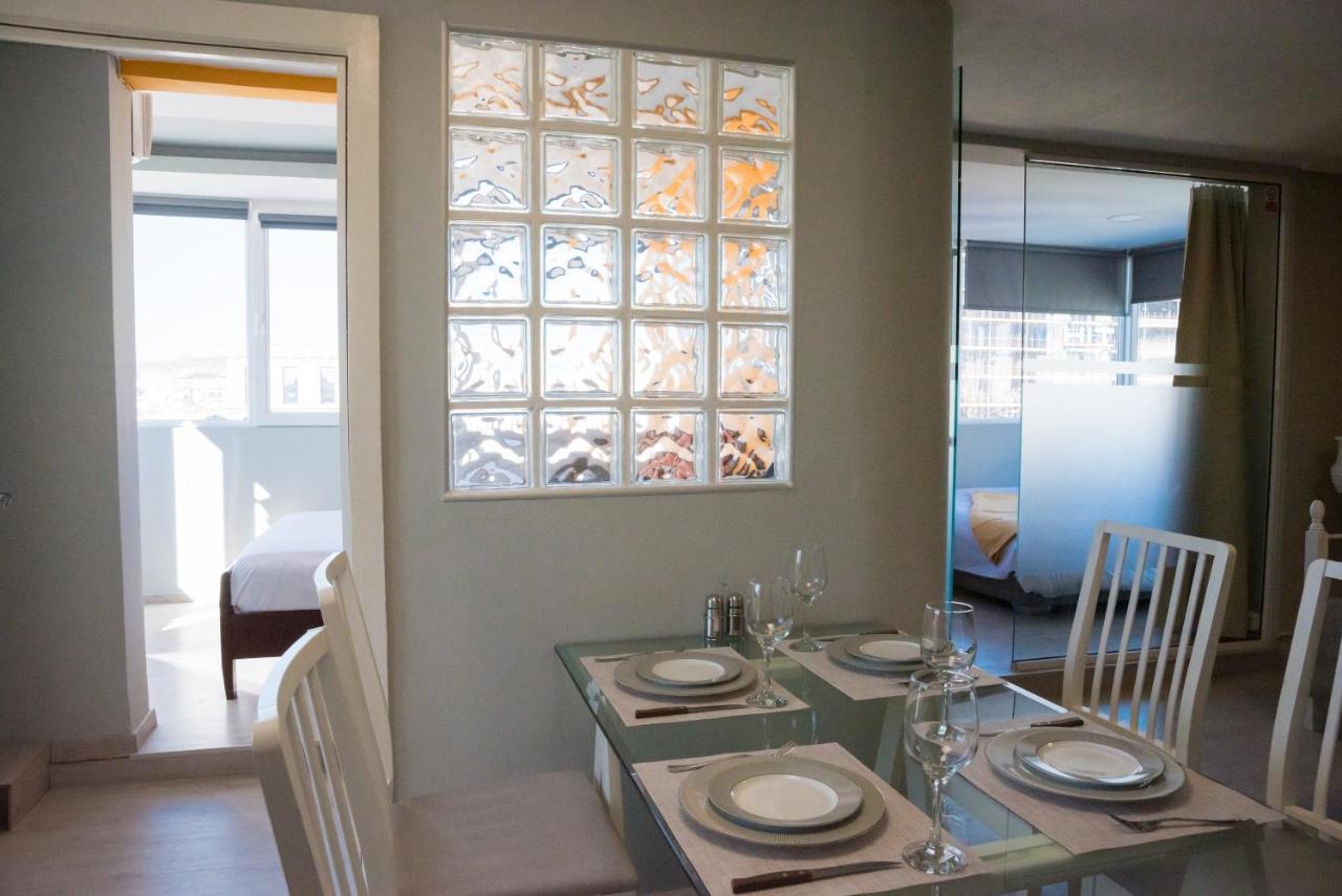 3c's South @delta: Snfcc / Faliro Seaview Penthouse *